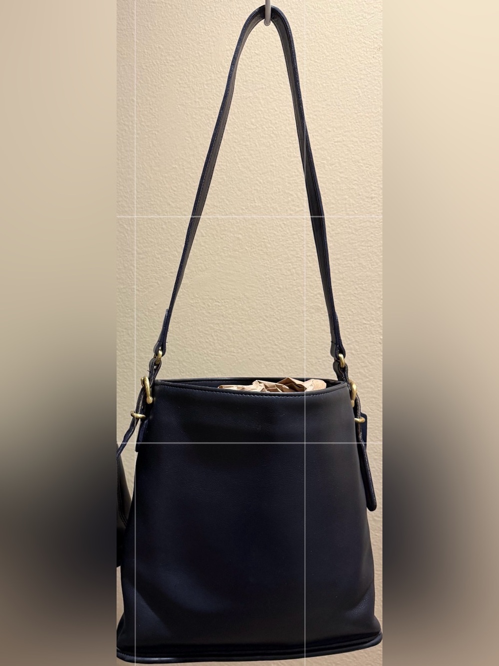 Vintage Coach Legacy Small Bucket Bag #9805 Navy Glove Tanned Leather USA